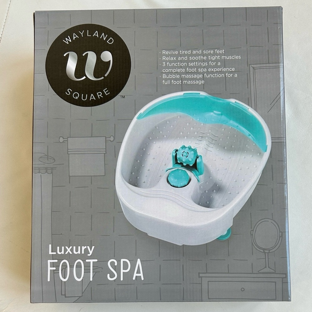 Wayland Square Luxury Foot Spa